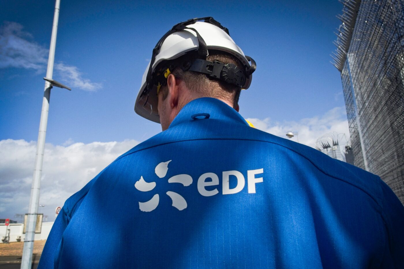 Factures d'électricité: le tarif préférentiel accordé par EDF à ses salariés épinglé par la Cour des comptes