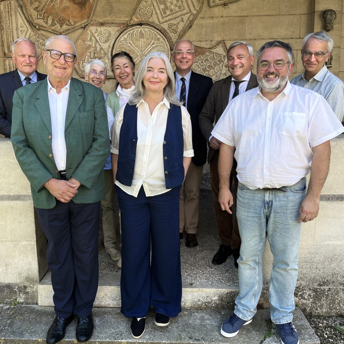 Trois nouveaux membres à l'Académie d'Angoumois episode artwork