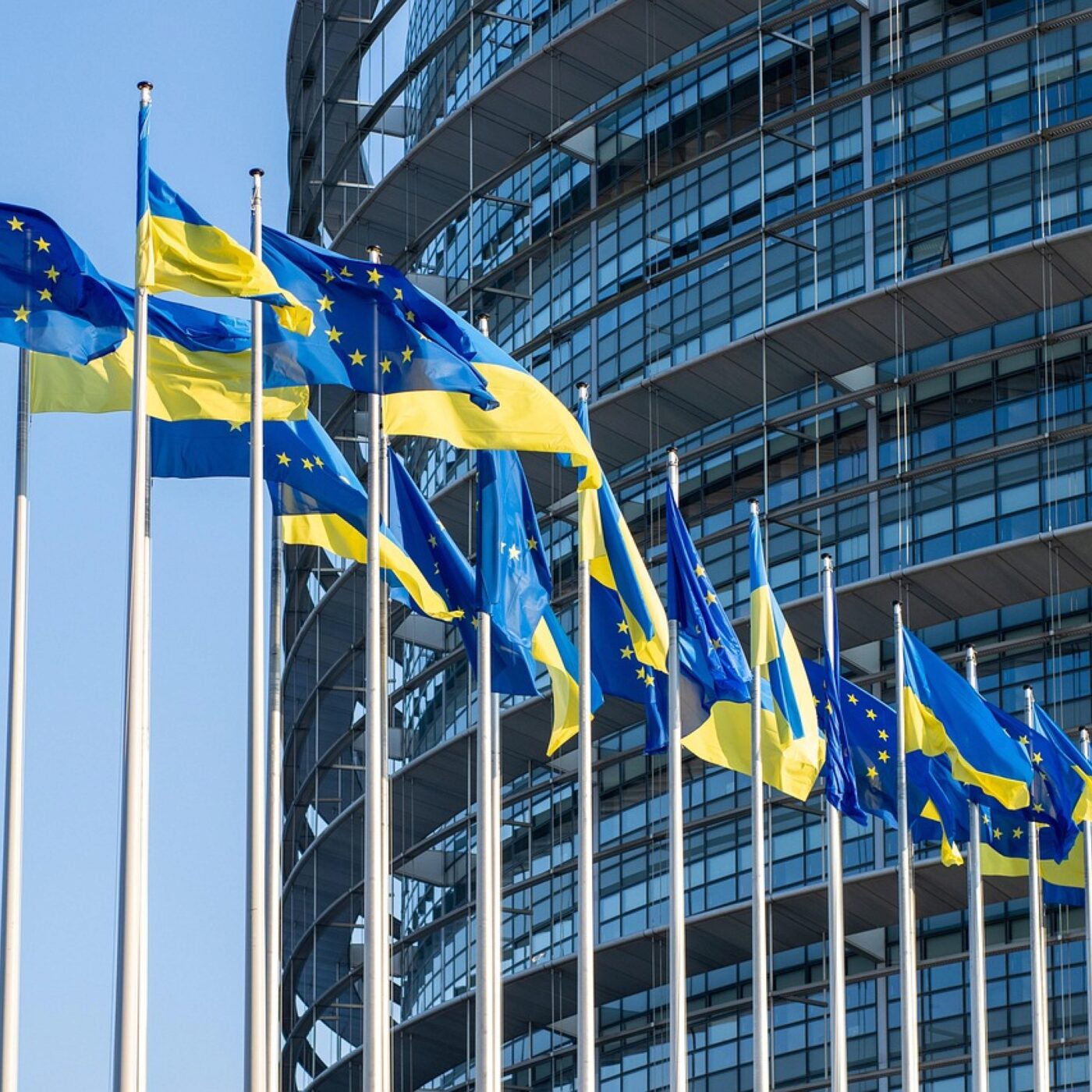 Un nouveau regard sur la riche actualité européenne episode artwork