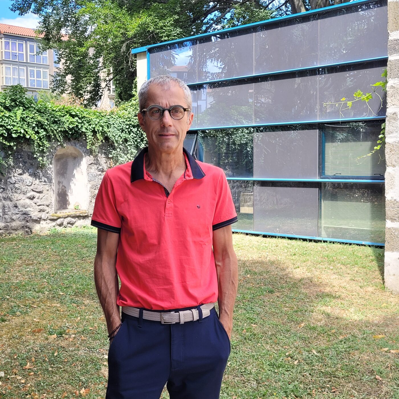 Emmanuel Boyer, directeur de l'office de tourisme du Puy-en-Velay episode artwork