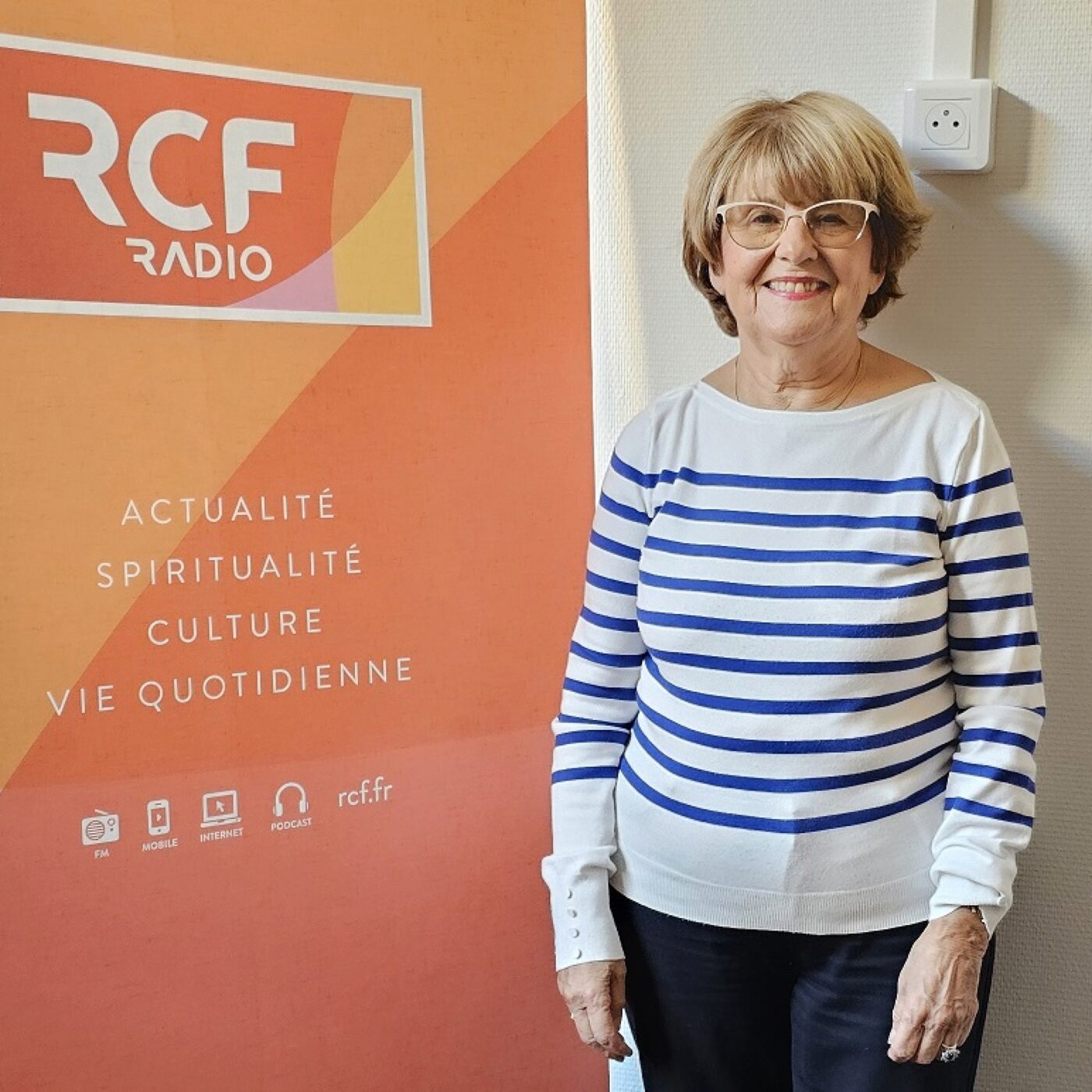 Dans le Co\'Ain