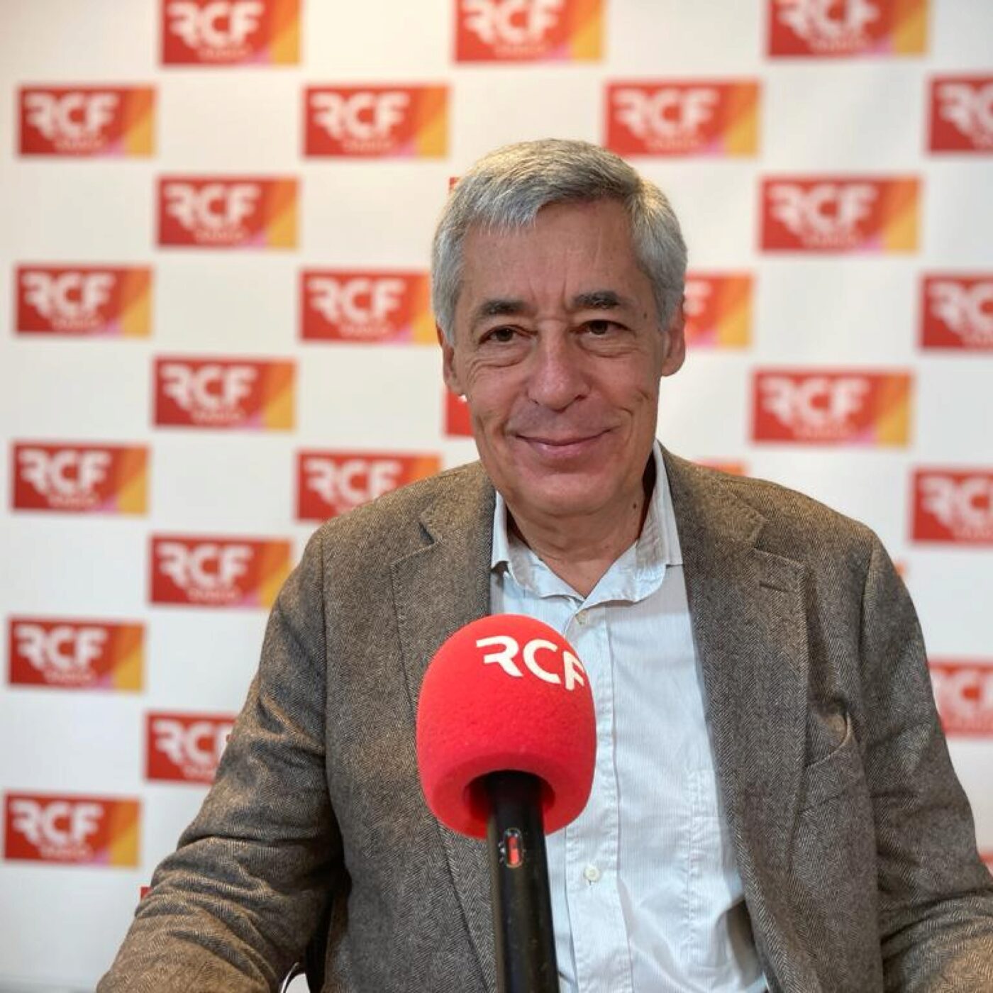 "Pour pouvoir espérer, il faut être lucide sur le mal" estime Henri Guaino