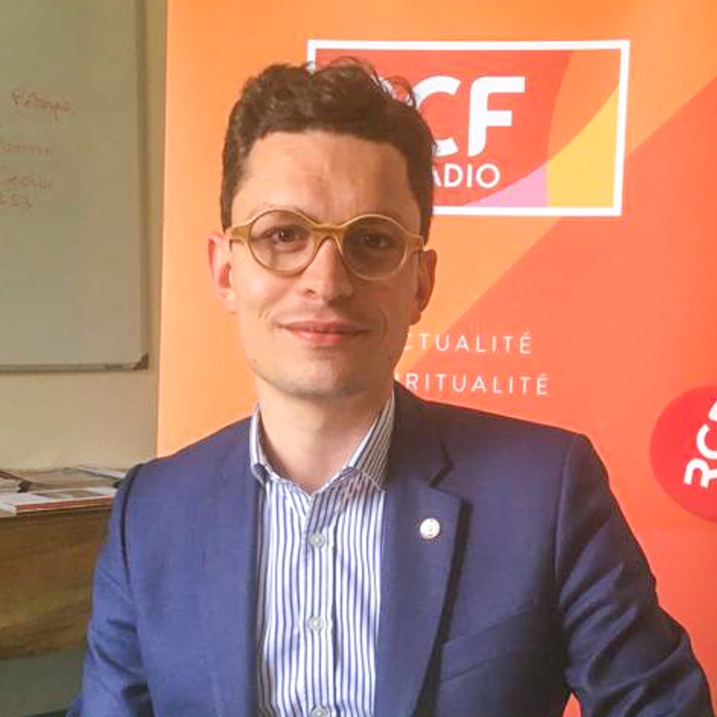 Antoine Vermorel-Marques : « j'attends un sursaut des députés » episode artwork