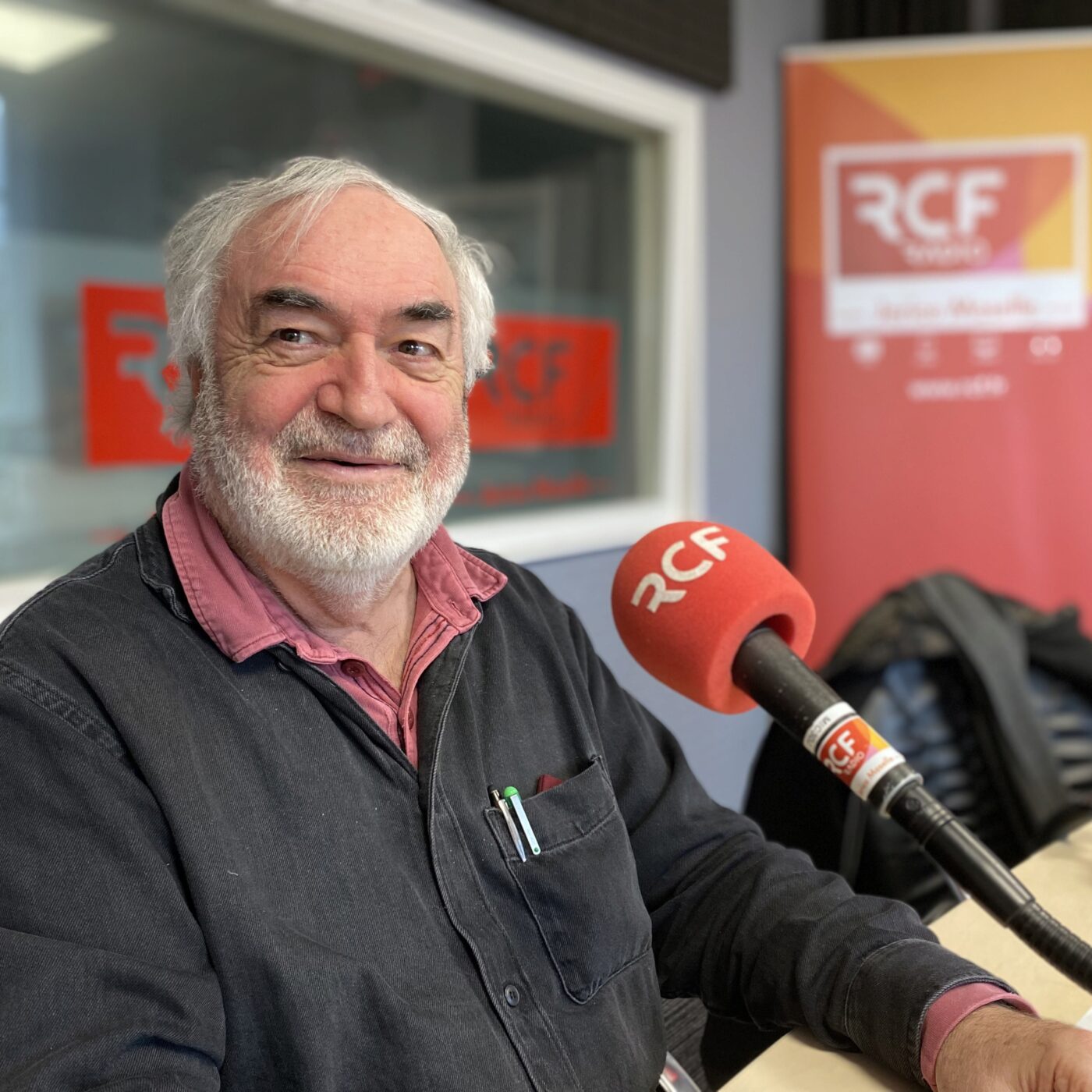 Politiquement vôtre