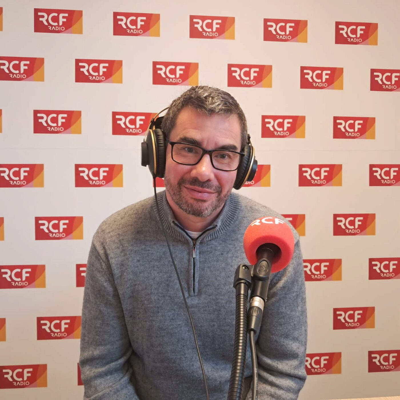 Les catéchumènes de la province d'Auvergne vont recevoir le baptême episode artwork