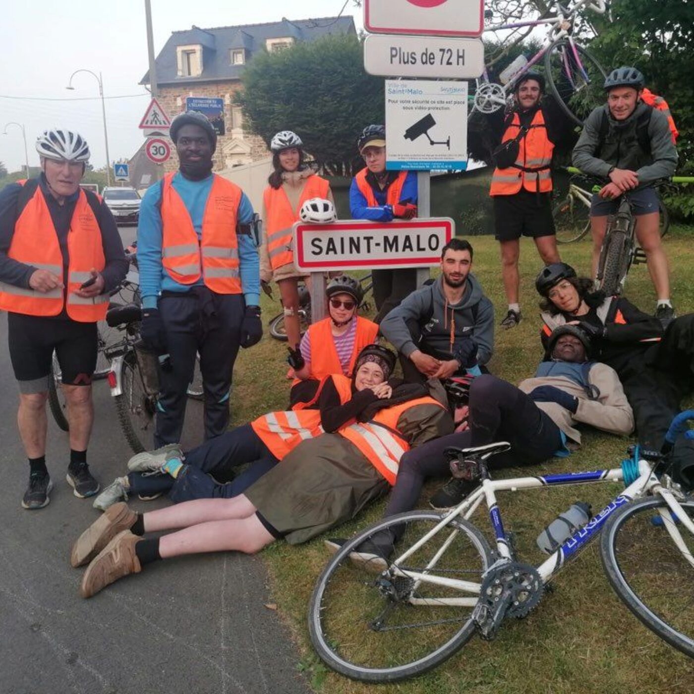Les Cagouilles à vélo d'Angoulême à Bury en Angleterre episode artwork