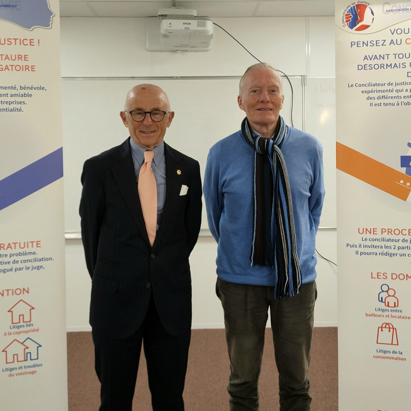 Conciliateurs de justice : Les premiers maillons d'une politique de l'amiable episode artwork