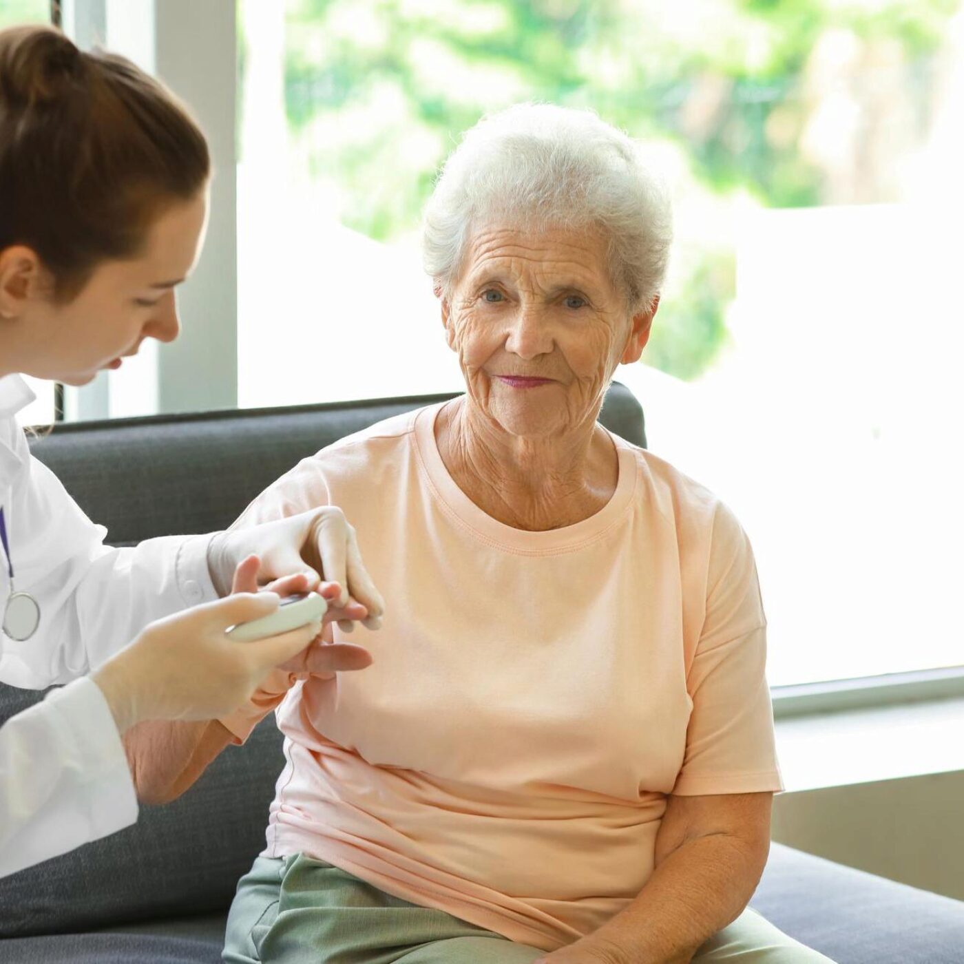 Des protéines qui protègent, des centre commerciaux, parler chien et les bactéries en crèche