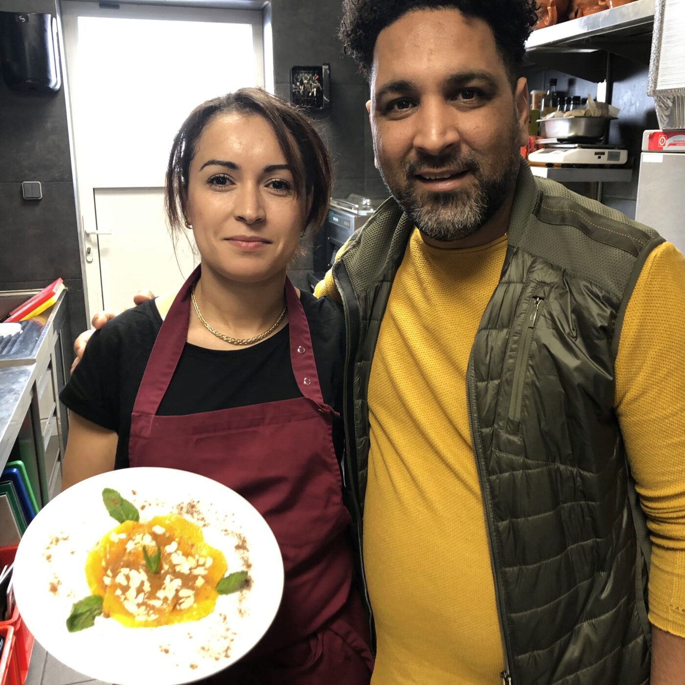 Les desserts du restaurant Miel et Safran avec Hayat Takki et Adil Soudaini episode artwork