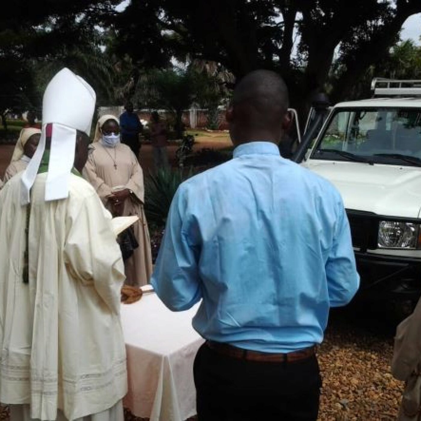 Aide à l\'Eglise en Détresse