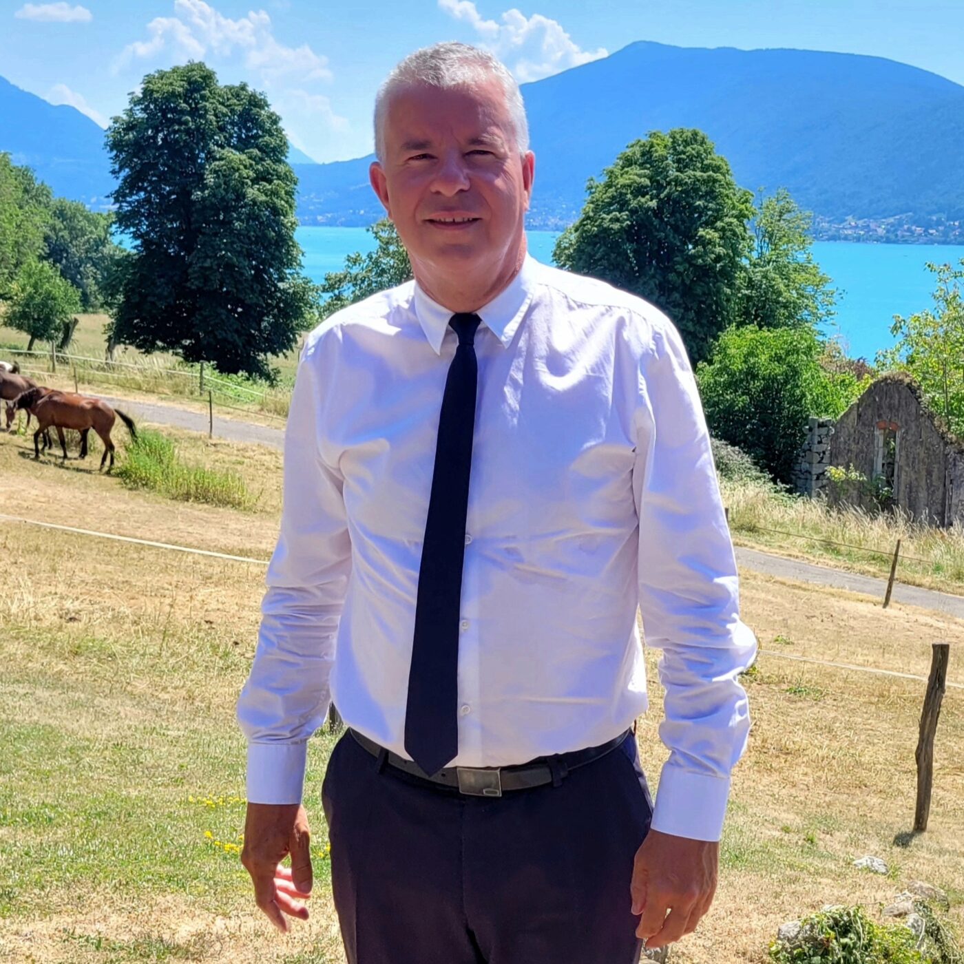 Haute-Savoie : des investisseurs privés pour ressusciter l'Arena, selon Martial Saddier episode artwork