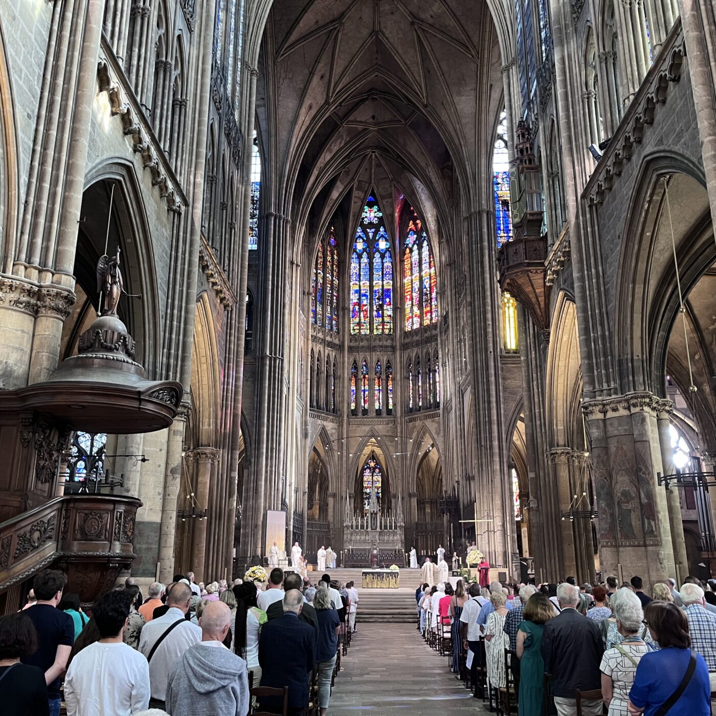 Messe solennelle de l'Assomption. 15 août 2024 episode artwork