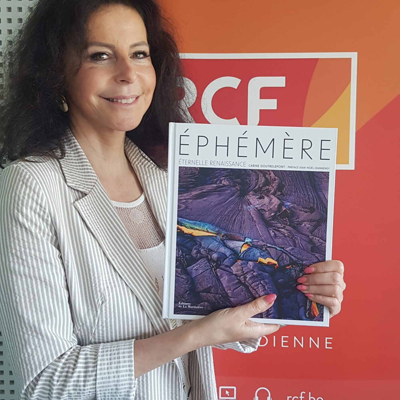 Carine Doutrelepont, pour son livre de photos "Ephémère" episode artwork