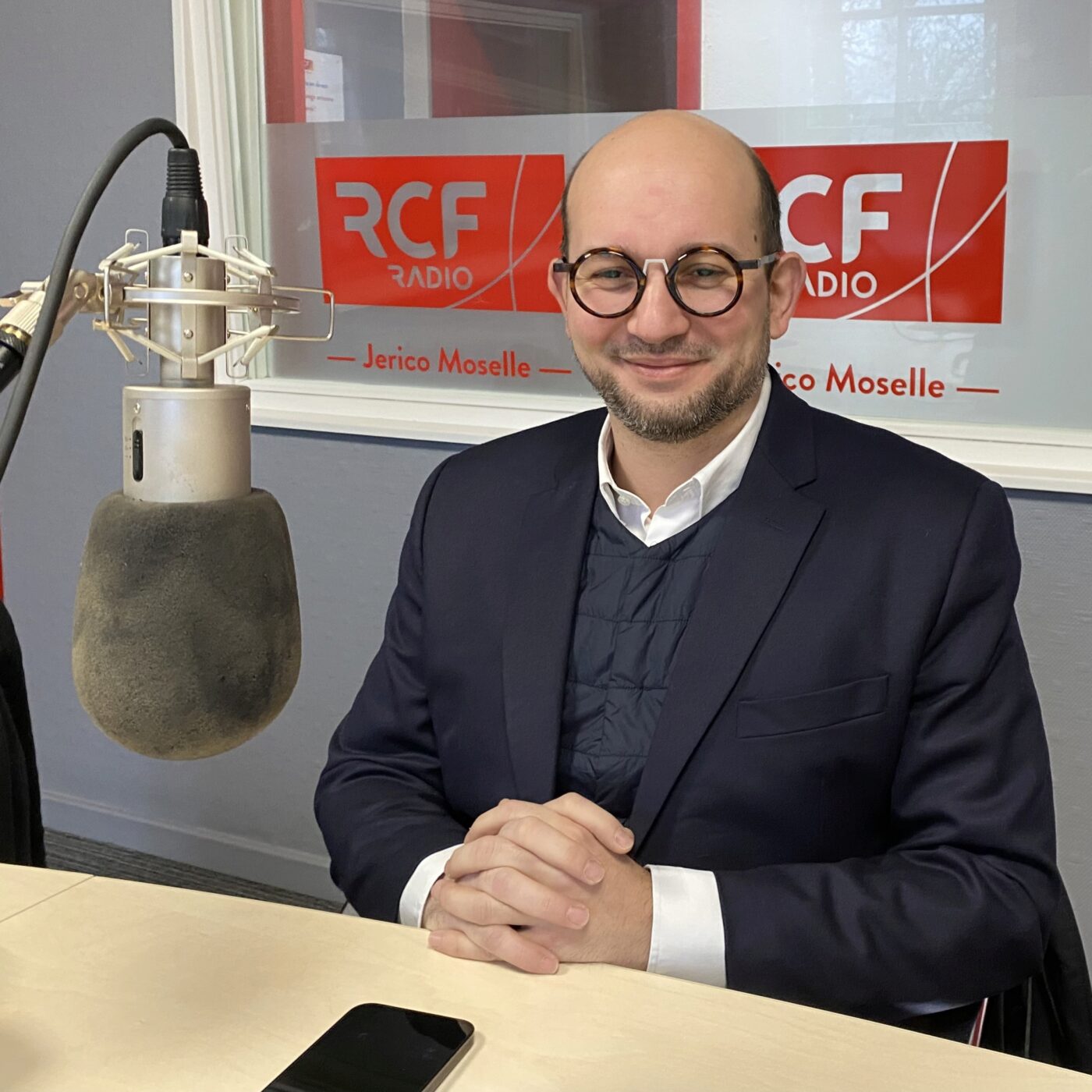 Politiquement vôtre