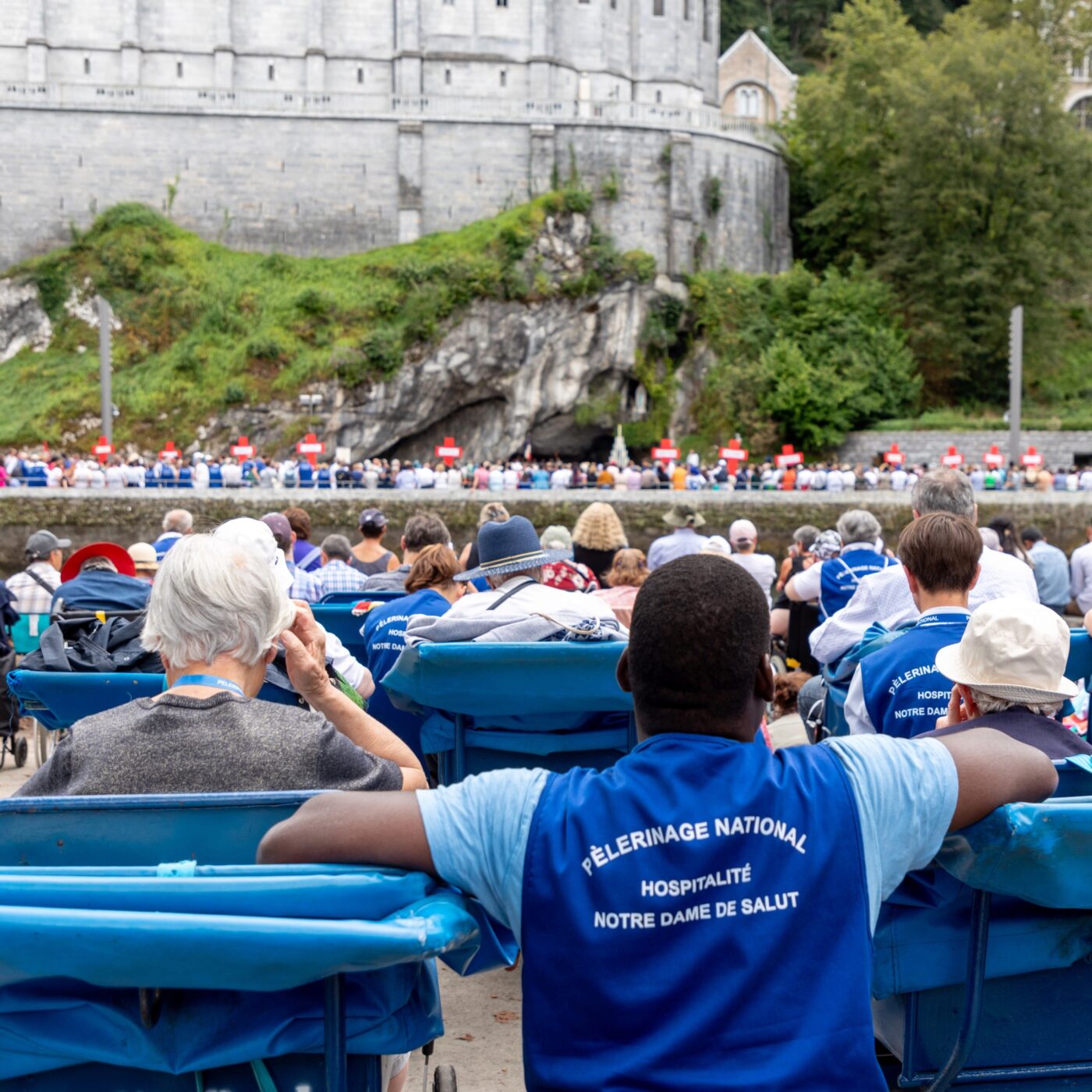Lourdes, le miracle de la fraternité