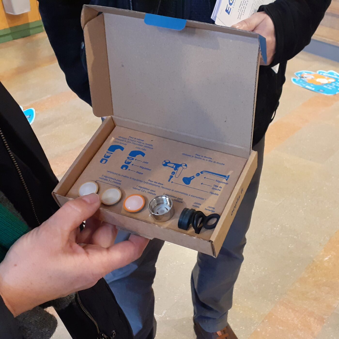 La distribution gratuite de kits économiseurs d'eau potable par la Régie d'ECLA episode artwork