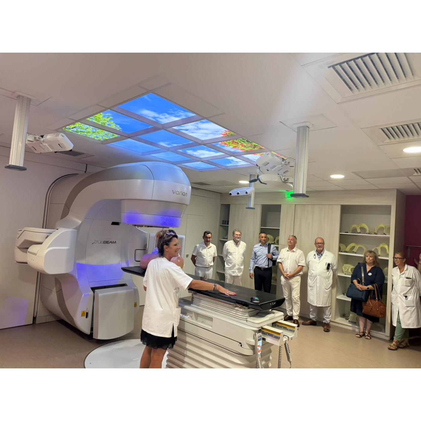 episode cover Carcassonne : le centre hospitalier se dote du TrueBeam, un équipement de dernière génération contre le cancer
