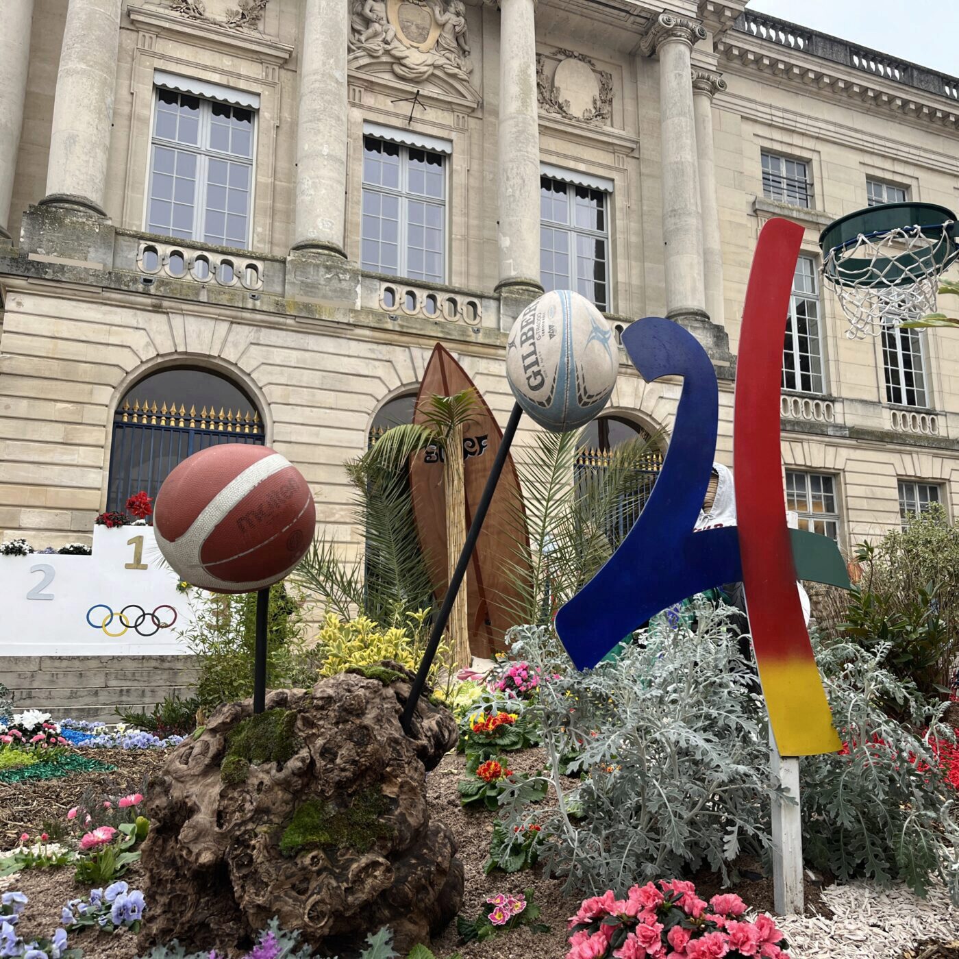 Un jardin éphémère "olympique" à Châlons-en-Champagne episode artwork