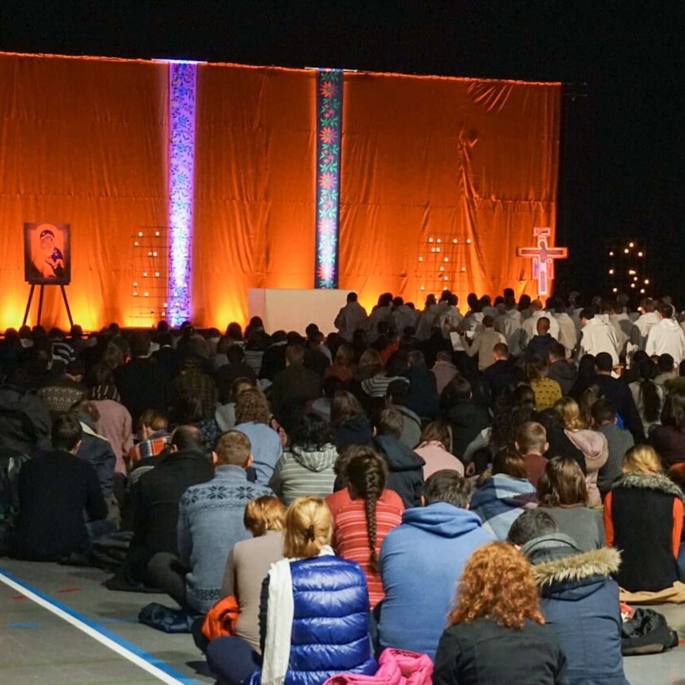 40ème Rencontre européenne de Taizé, à Bâle: Temps de prière du 31.12, avec la méditation de Frère Aloïs episode artwork