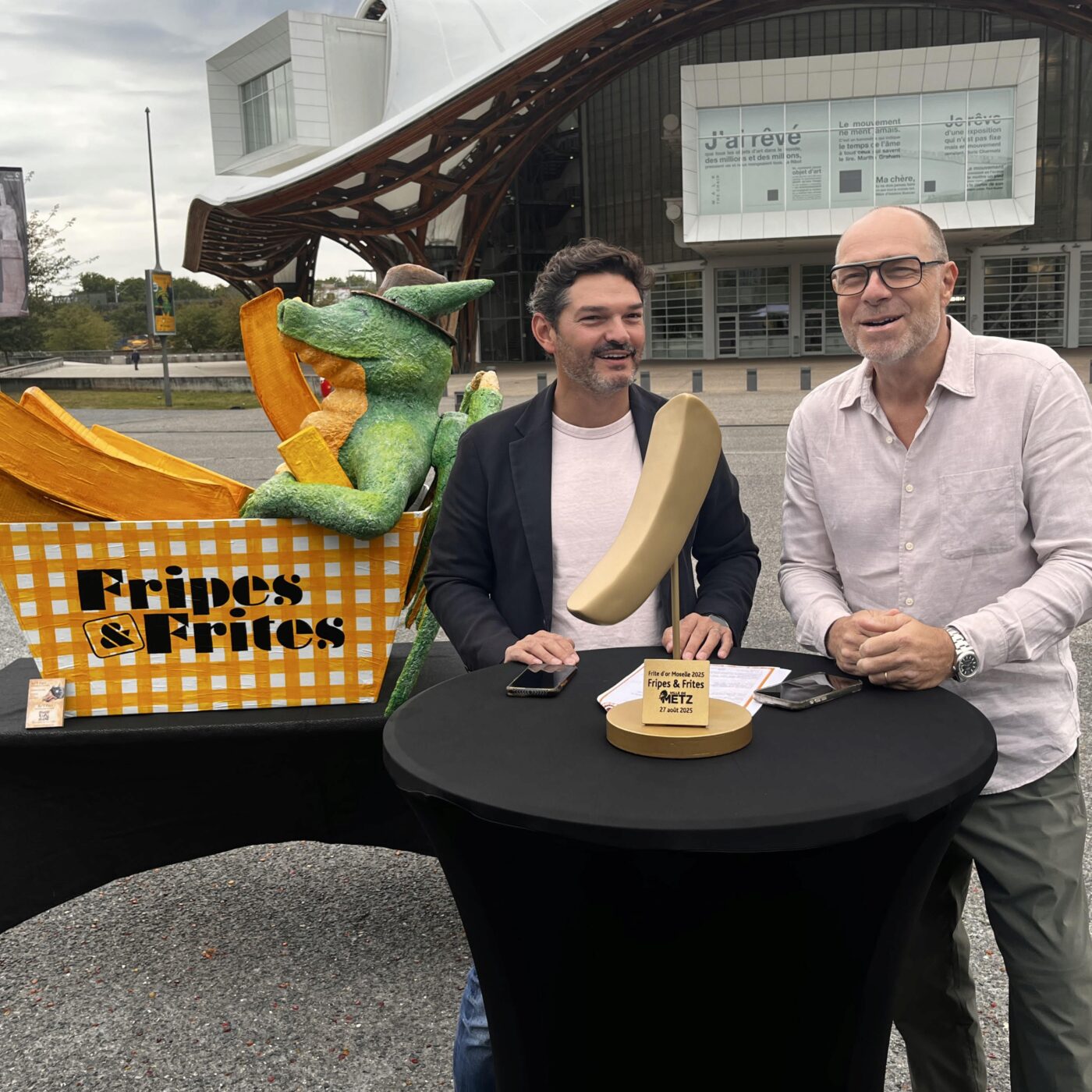 "Fripes & Frites", un festival du réemploi à Metz Sablon, la frite en plus episode artwork