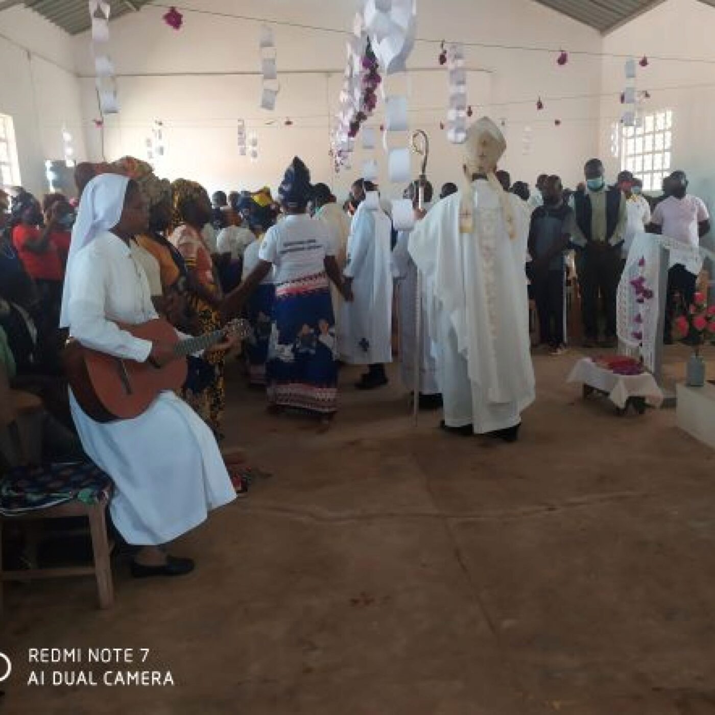 Aide à l\'Eglise en Détresse