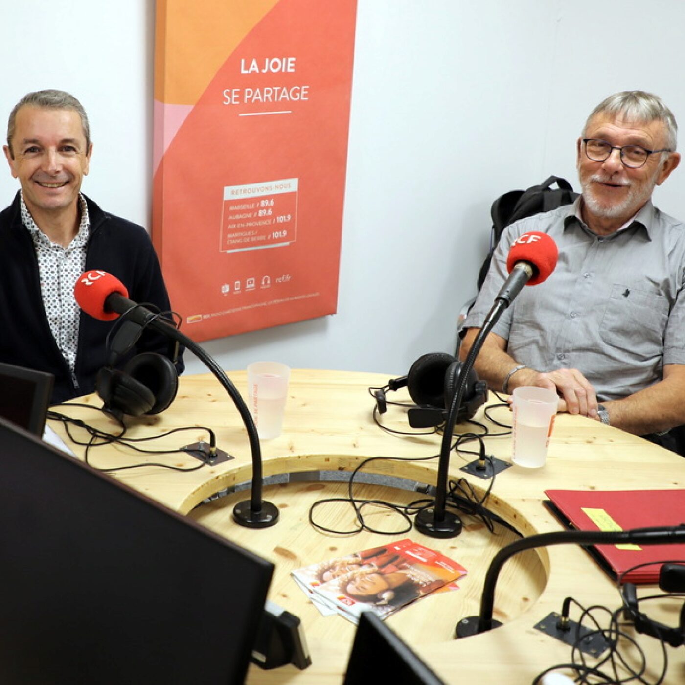 Allo Alzheimer recherche des bénévoles pour écouter les aidants episode artwork