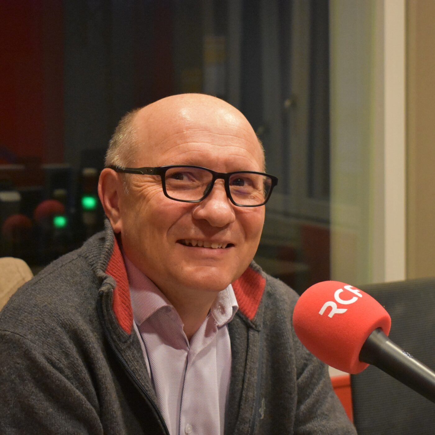Fondation Perce-Neige: 60 ans après l'appel de Lino Ventura, le combat continue episode artwork