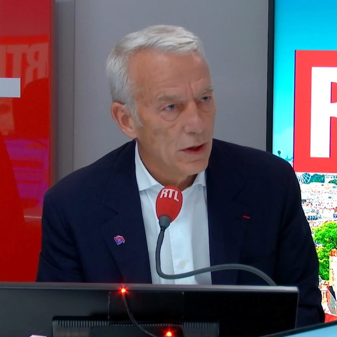 Retraites, impôts, taxe : "On fait tout ce qu'il ne faut pas faire", selon Patrick Martin, président du Medef