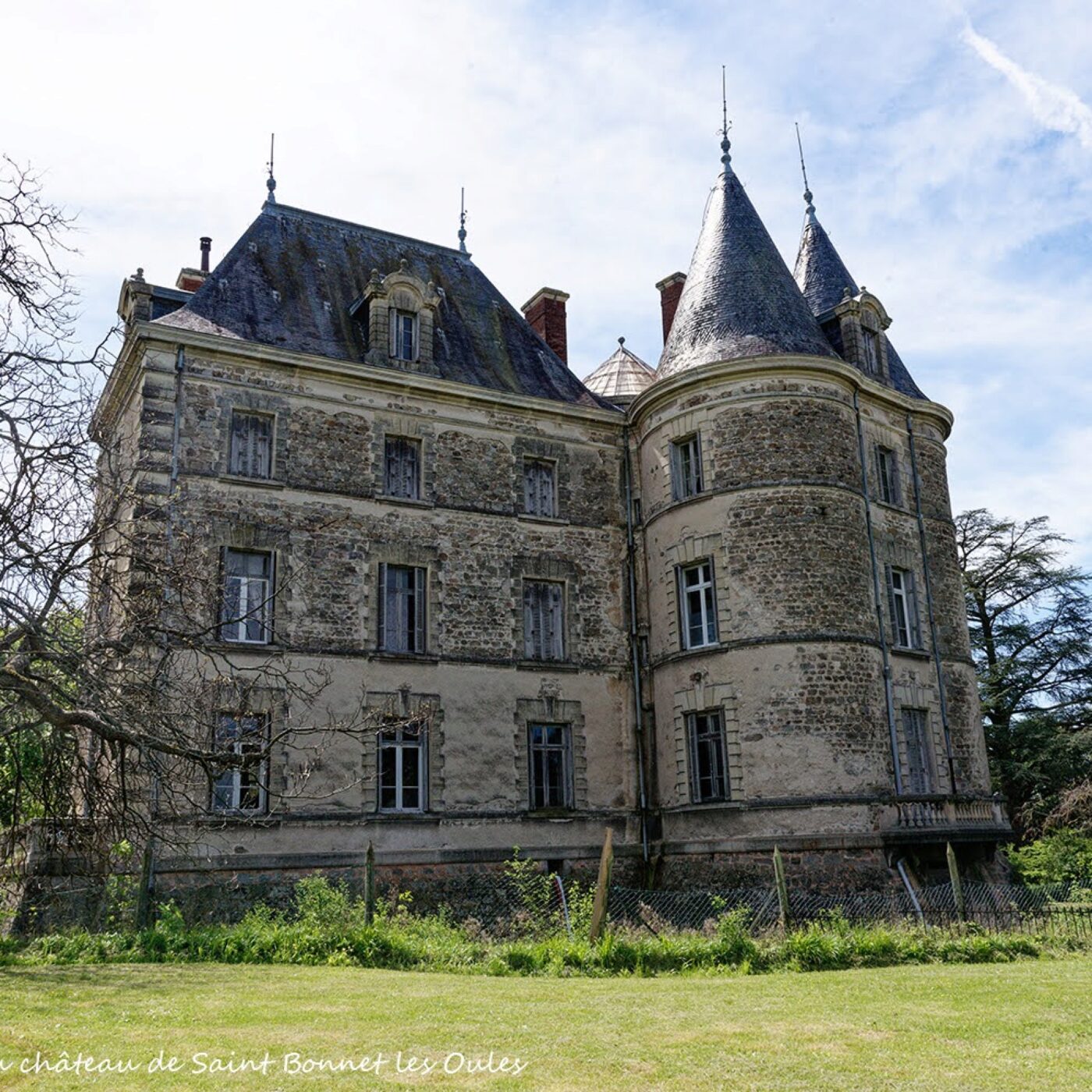 Voyage dans 800 ans d’histoire au château de Saint-Bonnet-les-Oules episode artwork