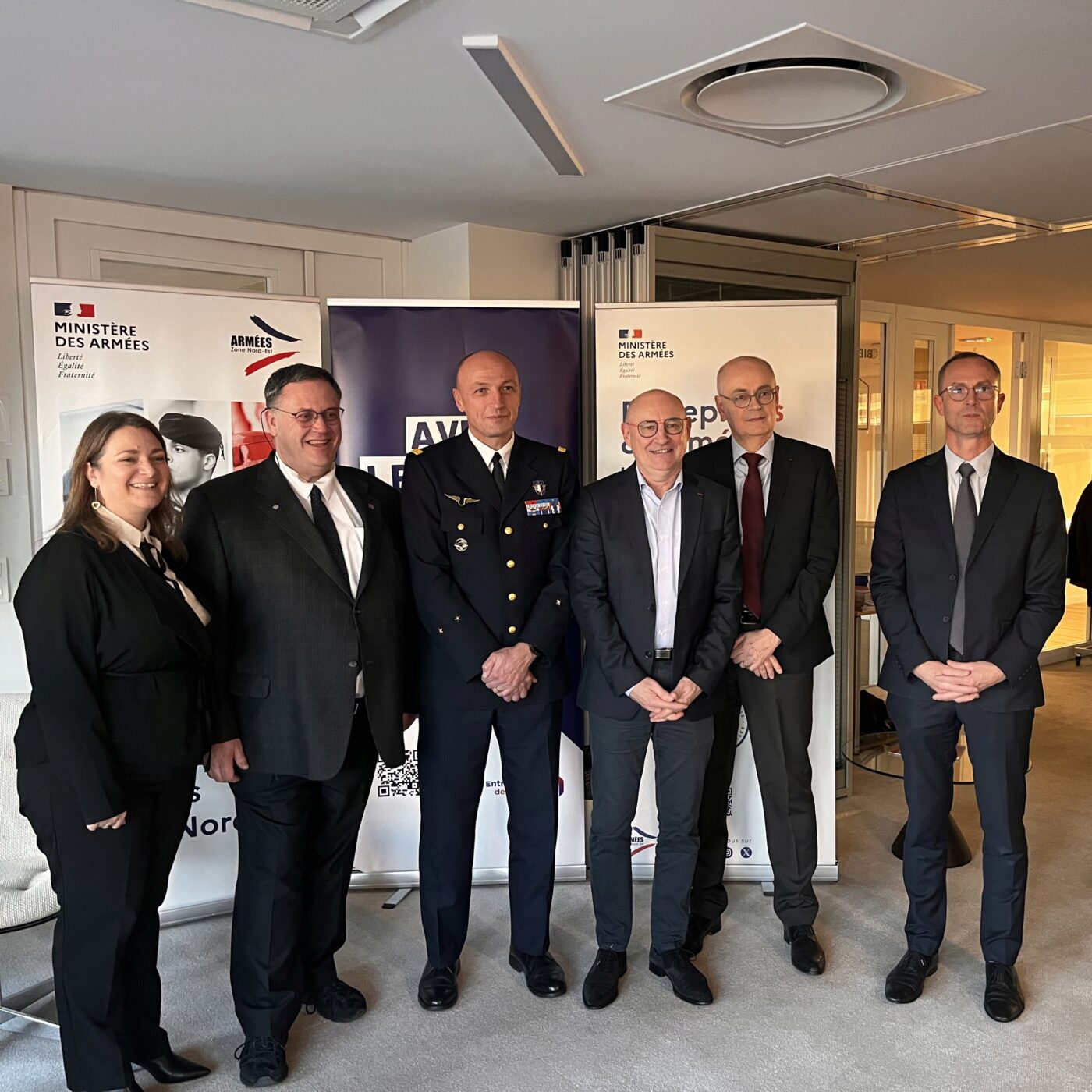 Un comité de liaison entre les entreprises de Moselle et les Armées en Moselle episode artwork
