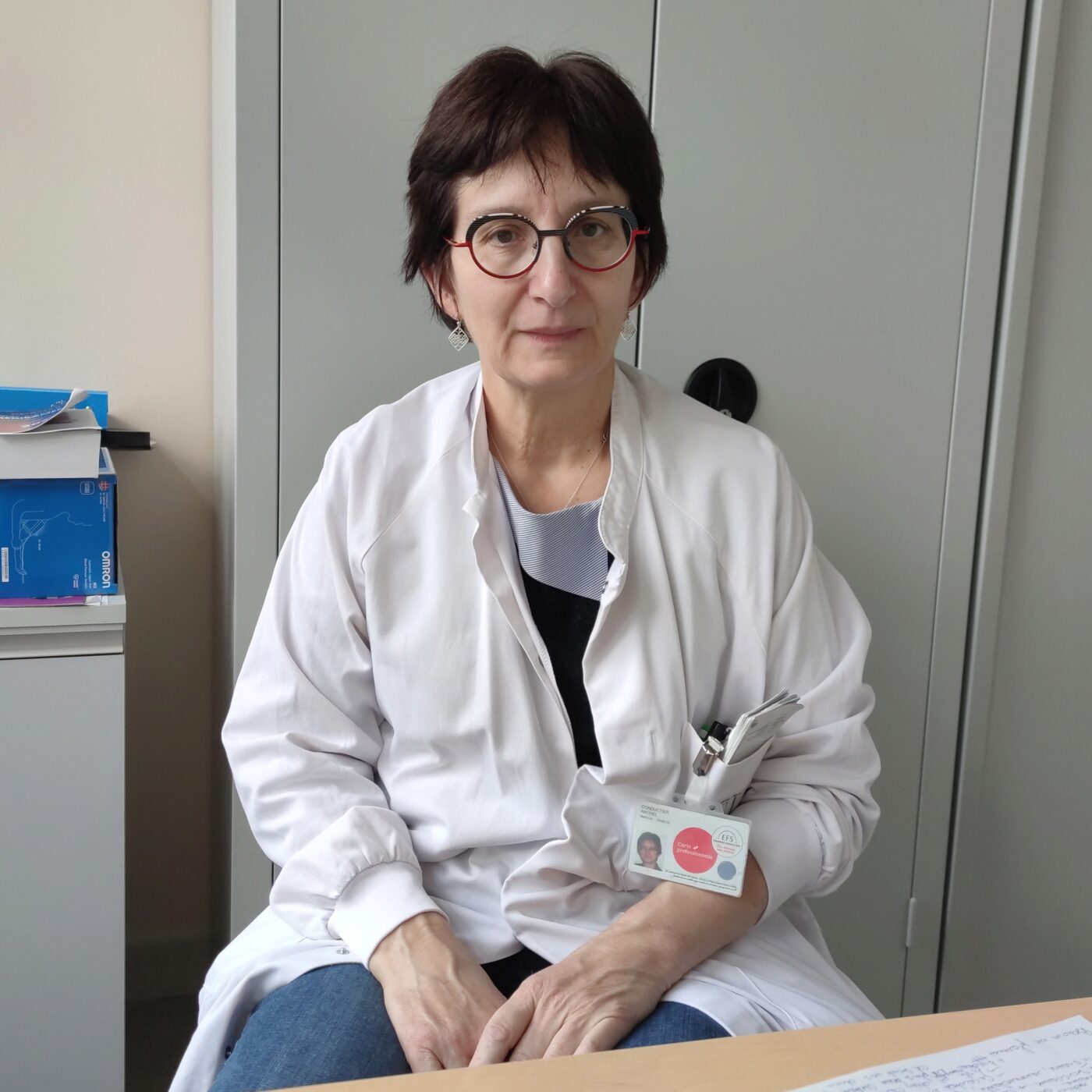 Docteur Rachel Conductier - L'EFS recherche des donneurs de sang episode artwork