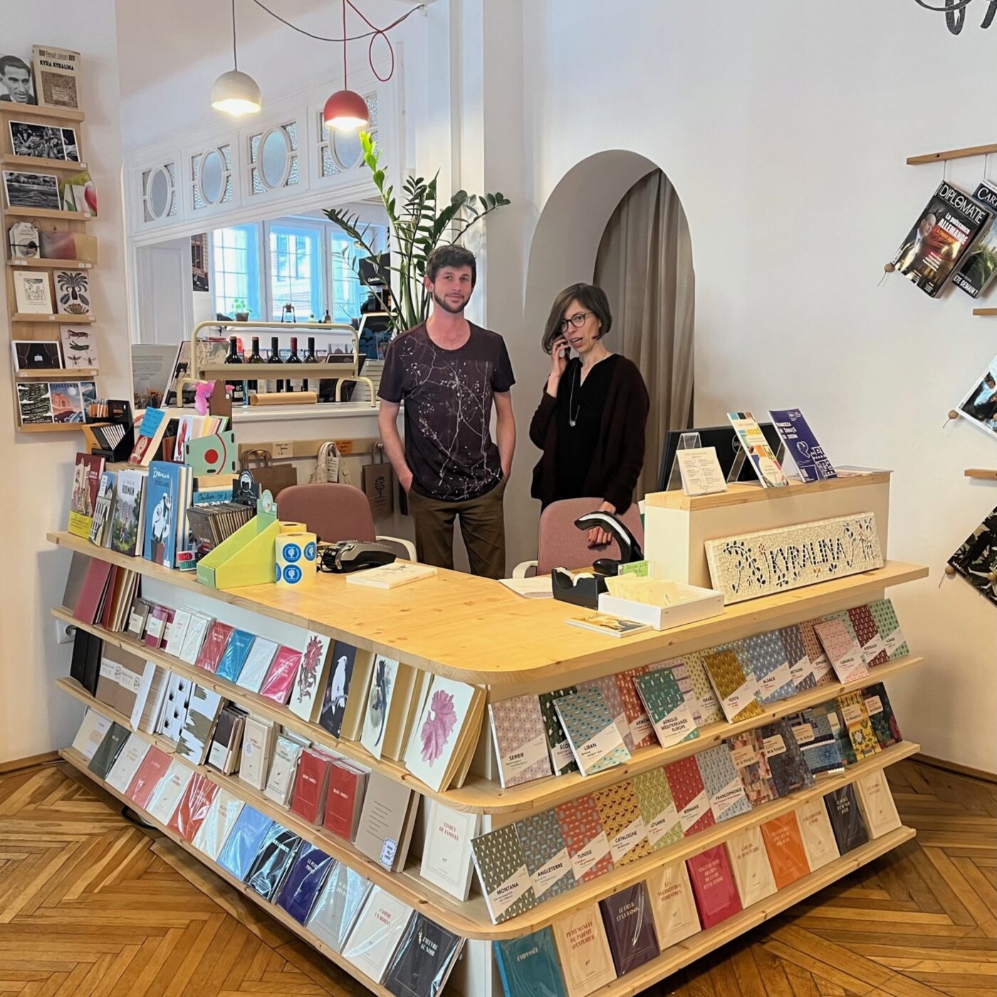 Librairie francaise Bucarest episode artwork