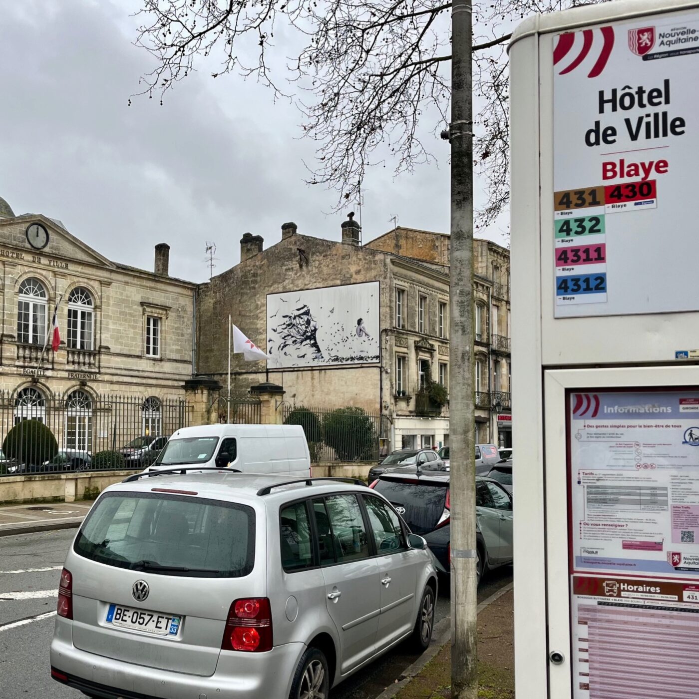 Au marché pour les élections municipales : Blaye en Haute-Gironde episode artwork