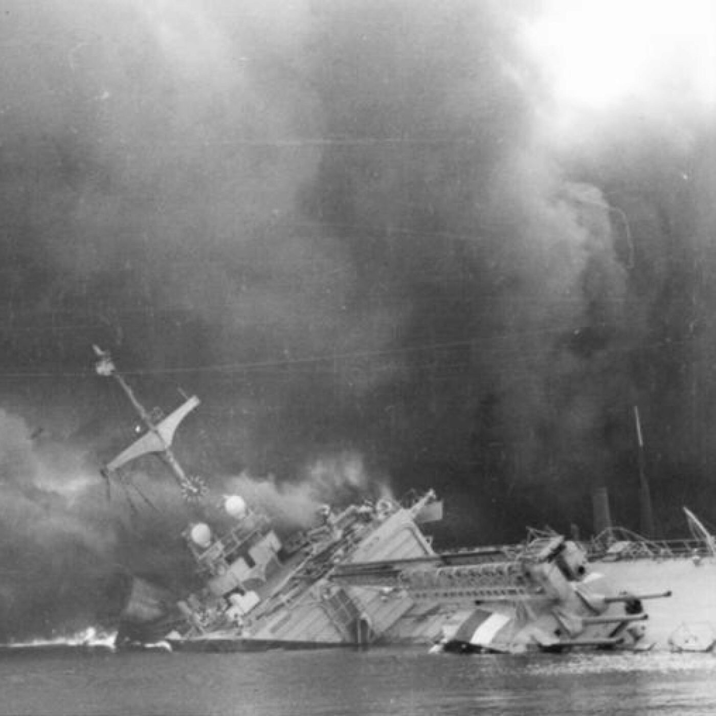 27 novembre 1942: La flotte française se saborde dans la rade de Toulon episode artwork